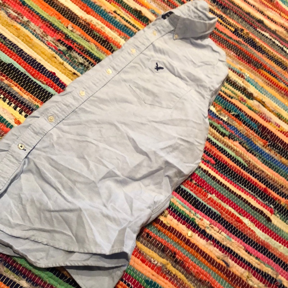 Men’s long sleeve button up.